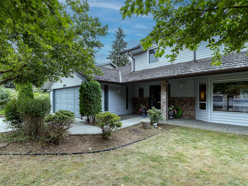 32903 Alta Avenue, Abbotsford BC V2S 6P5