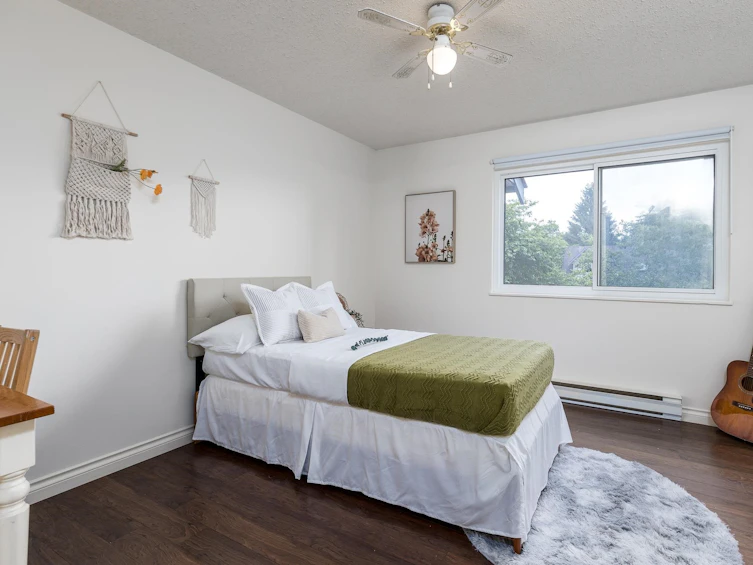 32903 Alta Avenue, Abbotsford, BC, V2S 6P5 - 35