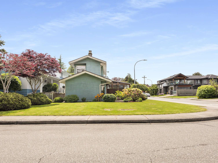 10940 Second Avenue, Richmond, BC, V7E 4M2 - 35