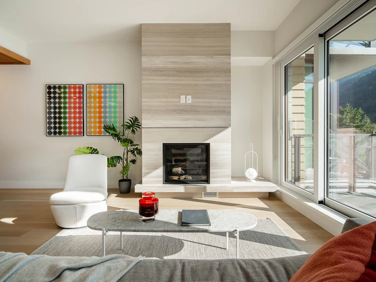 207-6707 Nelson Avenue, West Vancouver, BC, V7W 0A4 - 5