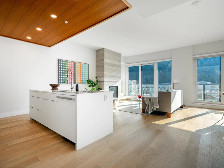 207-6707 Nelson Avenue, West Vancouver, BC, V7W 0A4 - 4