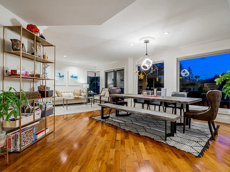 5747 Telegraph Trail, West Vancouver, BC, V7W 1R3 - 4