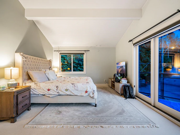 5747 Telegraph Trail, West Vancouver, BC, V7W 1R3 - 16