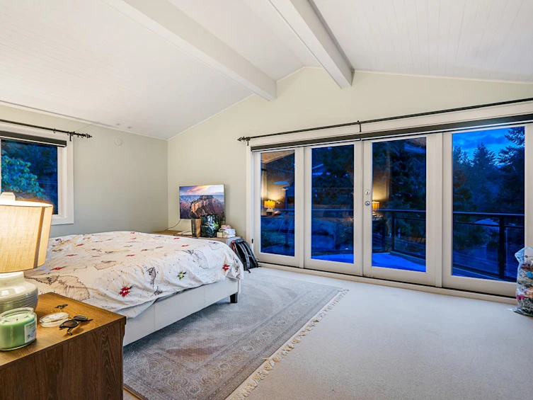 5747 Telegraph Trail, West Vancouver, BC, V7W 1R3 - 17