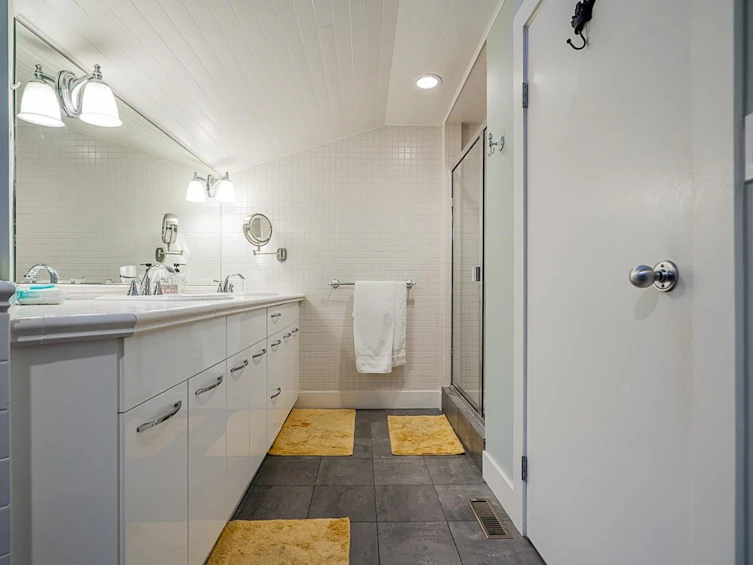 5747 Telegraph Trail, West Vancouver, BC, V7W 1R3 - 19