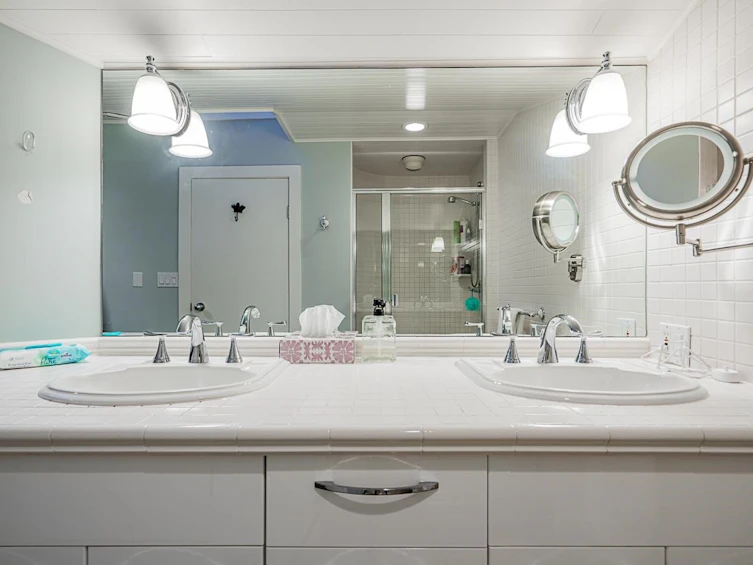 5747 Telegraph Trail, West Vancouver, BC, V7W 1R3 - 20