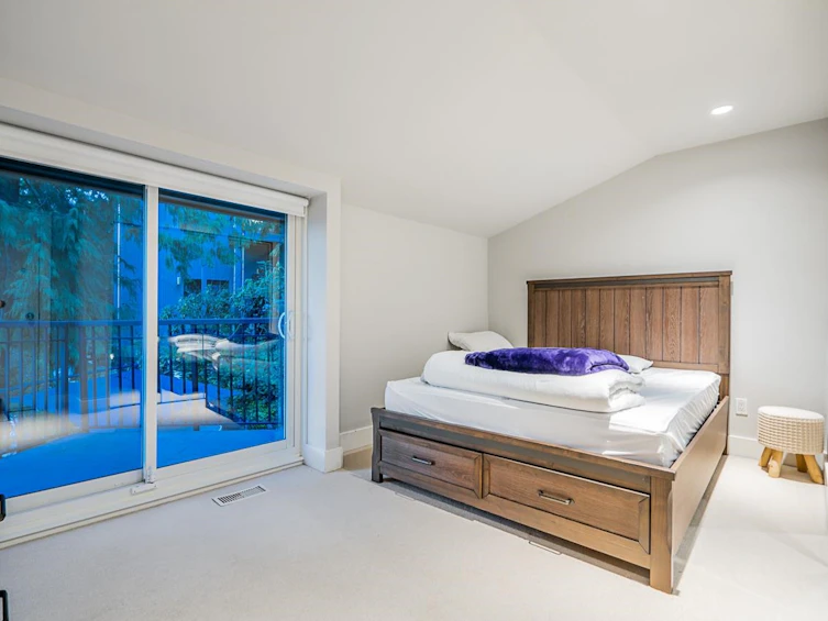 5747 Telegraph Trail, West Vancouver, BC, V7W 1R3 - 23