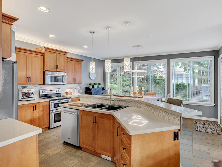 24010 Hill Avenue, Maple Ridge, BC, V2W 1Z9 - 6