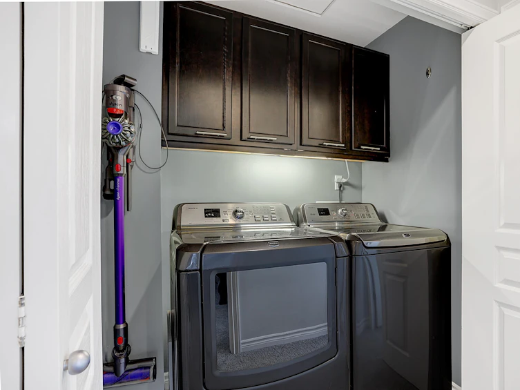24010 Hill Avenue, Maple Ridge, BC, V2W 1Z9 - 24