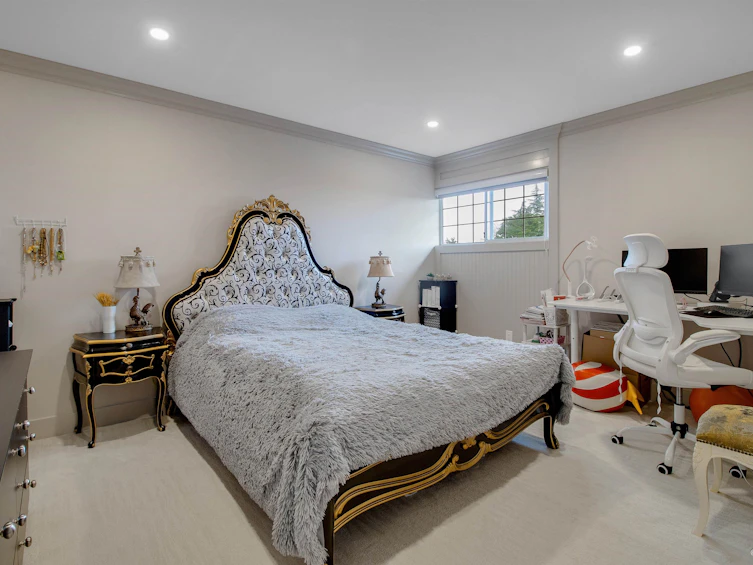 13409 14 Avenue, Surrey, BC, V4A 9B7 - 30