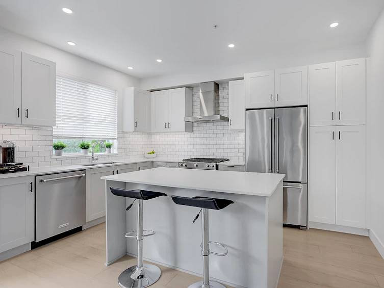 6-24021 110 Avenue, Maple Ridge, BC, V2W 0J9 - 2