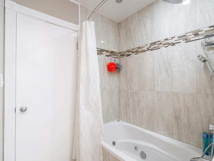 11505 Currie Drive, Surrey, BC, V3R 5S8 - 32