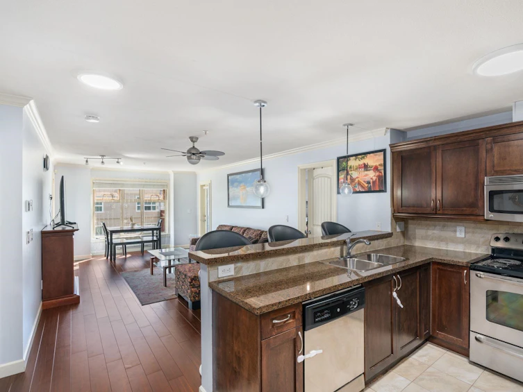 315-8084 120a, Surrey, BC, V3W 1V2 - 4