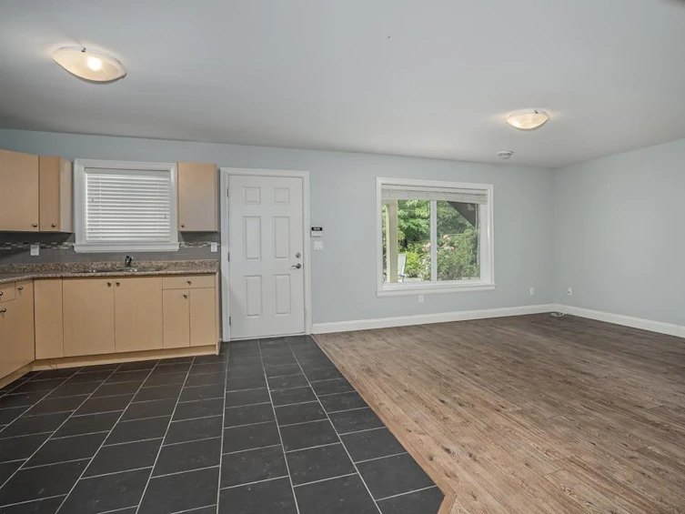 27892 Maclure Road, Abbotsford, BC, V4X 0A9 - 29