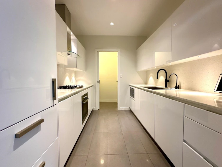 203-5199 Brighouse Way, Richmond, BC, V7C 0A7 - 7