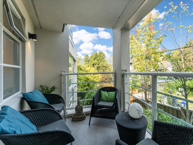 305-2575 West 4th Avenue, Vancouver, BC, V6K 1P5 - 3