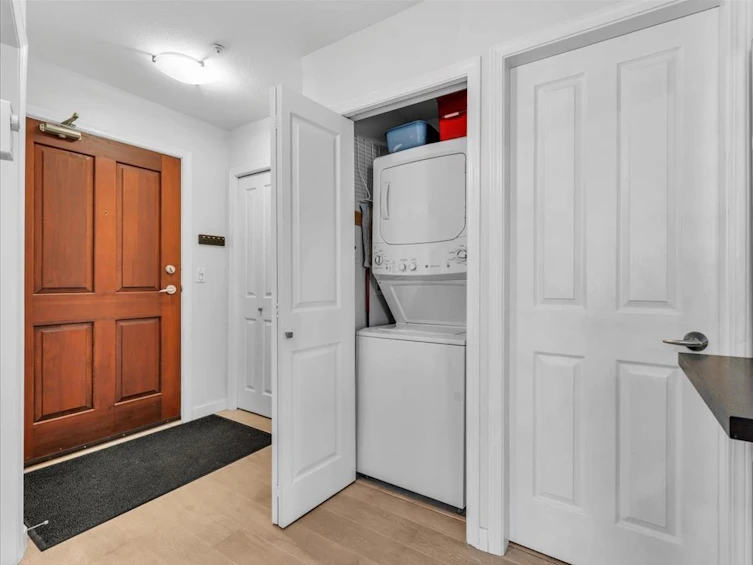 305-2575 West 4th Avenue, Vancouver, BC, V6K 1P5 - 24