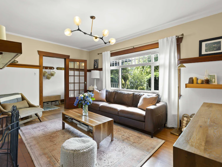 1325 E 17th Avenue, Vancouver, BC, V5V 1C7 - 5