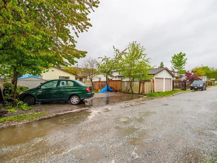 1951 Coquitlam Avenue, Port Coquitlam, BC, V3B 1J2 - 12