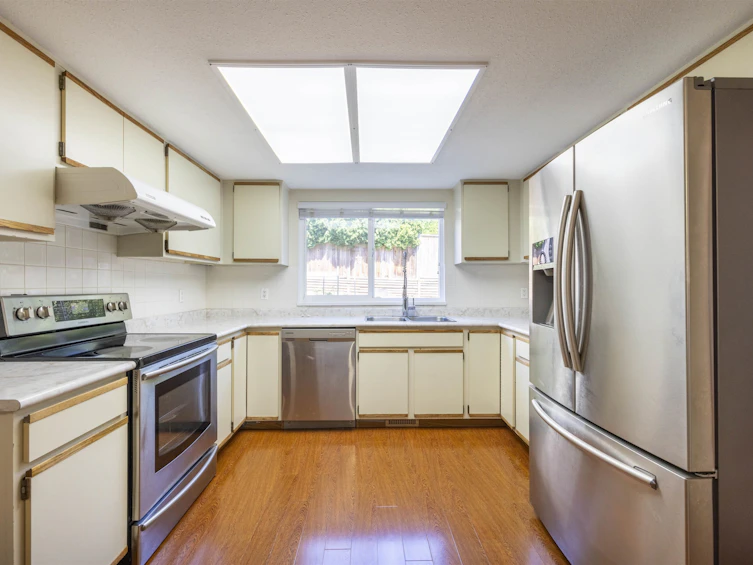 1179 Durant Drive, Coquitlam, BC, V3B 6P7 - 10