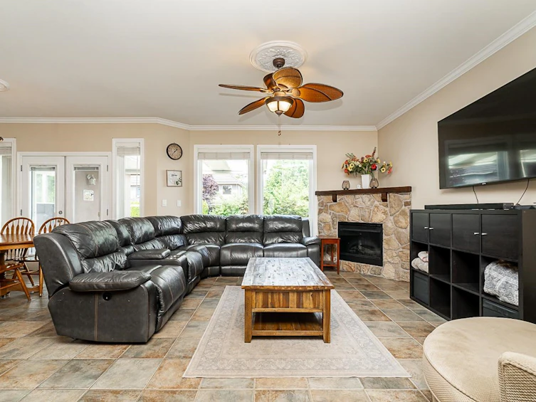17125 84 Avenue, Surrey, BC, V4N 0A9 - 4