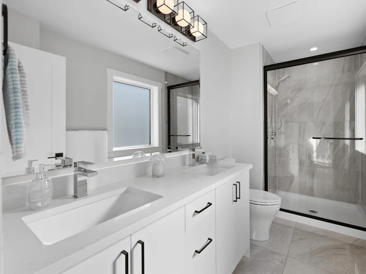 70-1639 162, Surrey, BC, V4A 4Y1 - 10