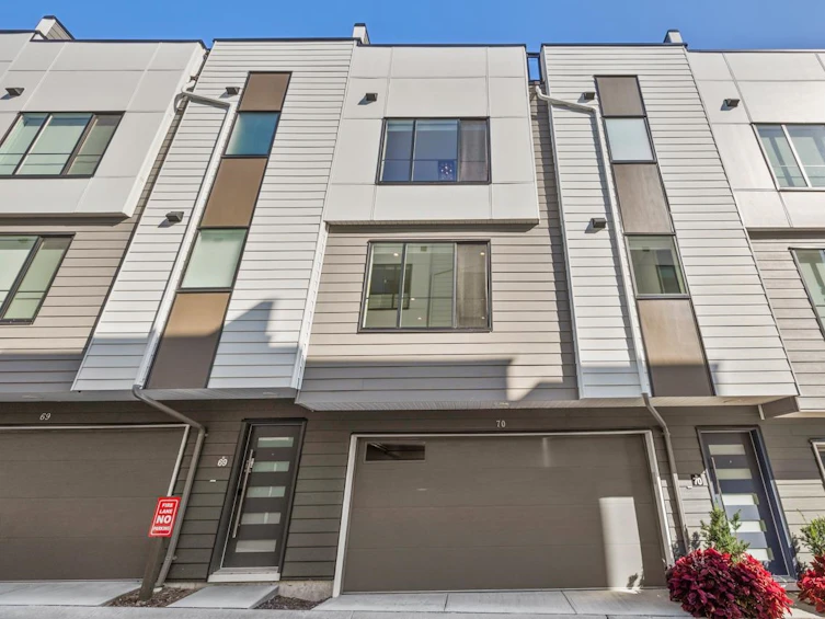 70-1639 162, Surrey, BC, V4A 4Y1 - 23