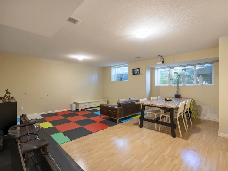3280 Chartwell Grn, Coquitlam, BC, V3E 3M9 - 32