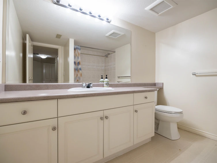 3280 Chartwell Grn, Coquitlam, BC, V3E 3M9 - 36