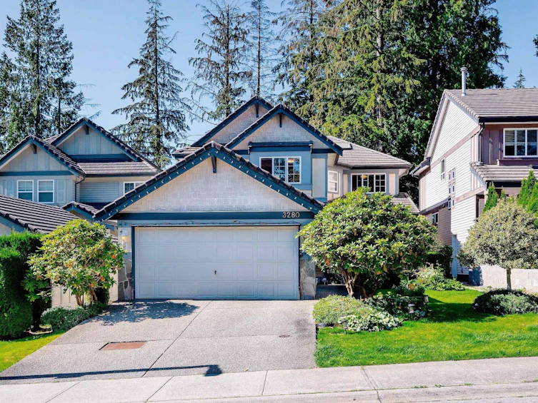 3280 Chartwell Grn, Coquitlam, BC, V3E 3M9 - 2