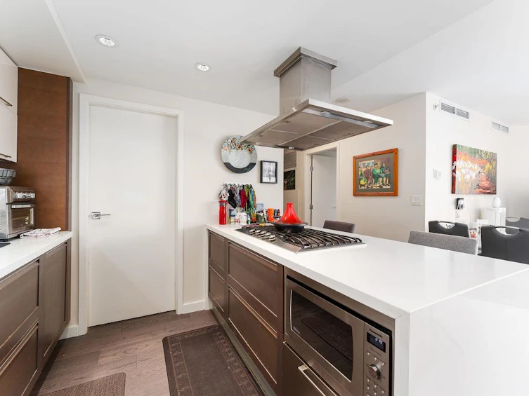 1205-8 Smithe Mews, Vancouver, BC, V6B 0A5 - 12