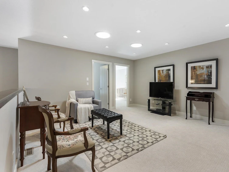 74-15677 28, Surrey, BC, V3Z 0E5 - 15