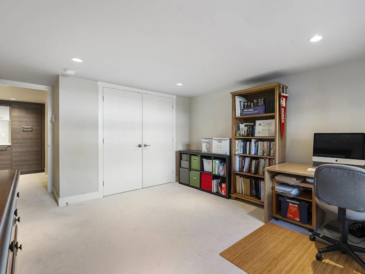 74-15677 28, Surrey, BC, V3Z 0E5 - 26