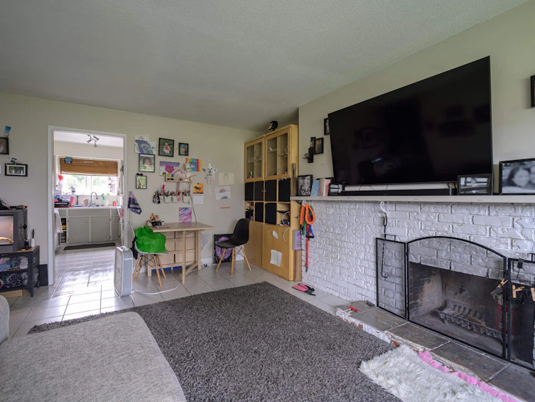 5860 48a Avenue, Delta, BC, V4K 1Y4 - 5