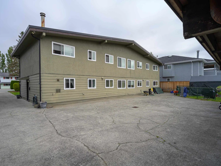 5860 48a Avenue, Delta, BC, V4K 1Y4 - 35