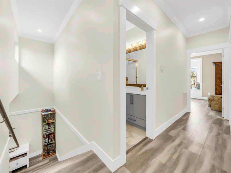 6664 Salisbury Avenue, Burnaby, BC, V5E 2Z1 - 18