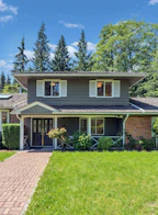 101 Deep Dene Place