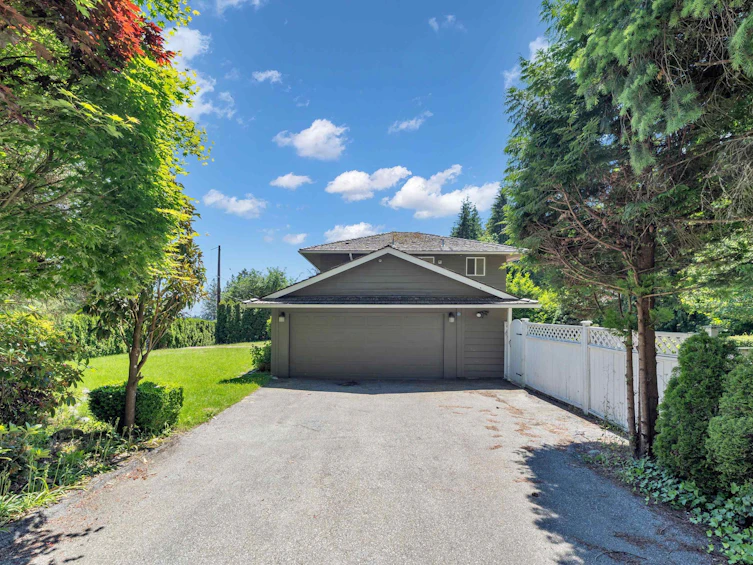 101 Deep Dene Place, West Vancouver, BC, V7S 1A3 - 32