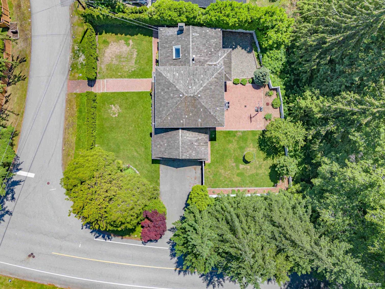 101 Deep Dene Place, West Vancouver, BC, V7S 1A3 - 36