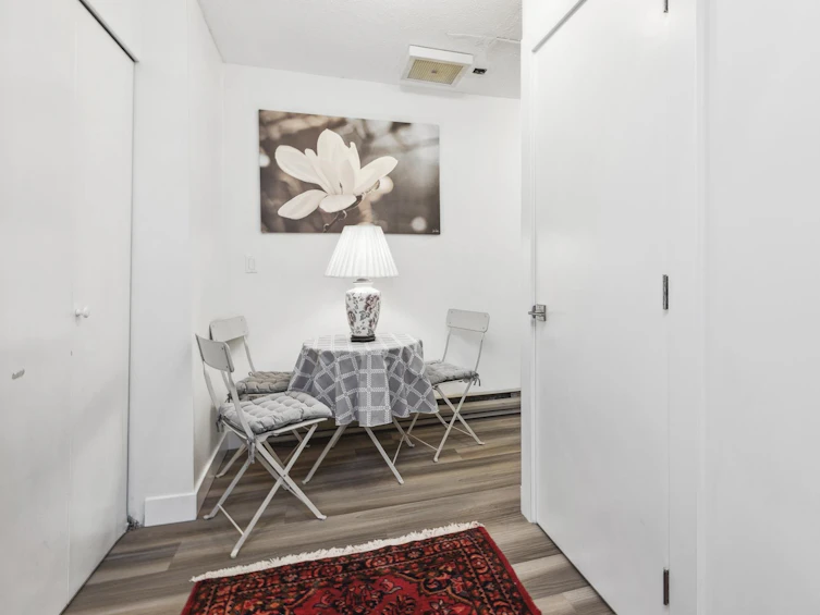 8-251 West 14th Street, North Vancouver, BC, V7M 1P4 - 21