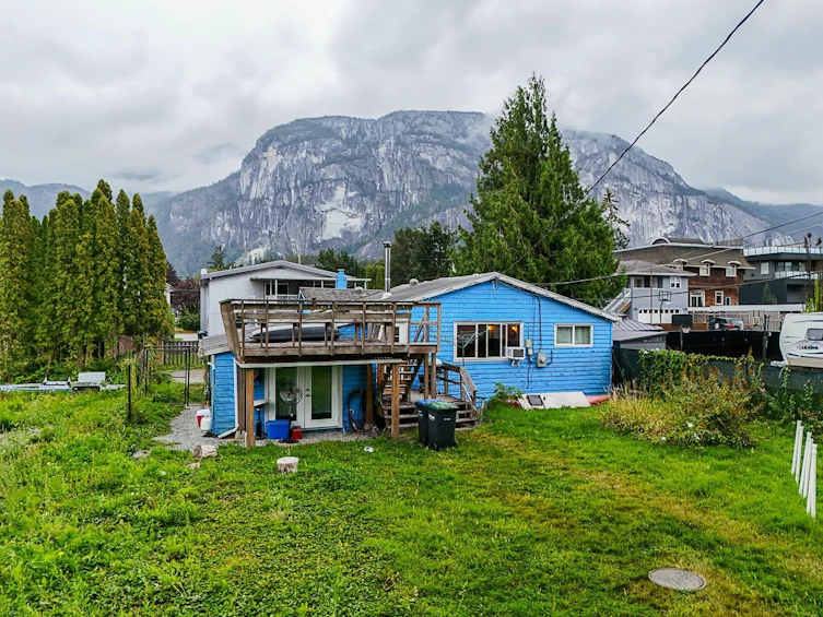 37956 Fourth Avenue, Squamish, BC, V8B 0P7