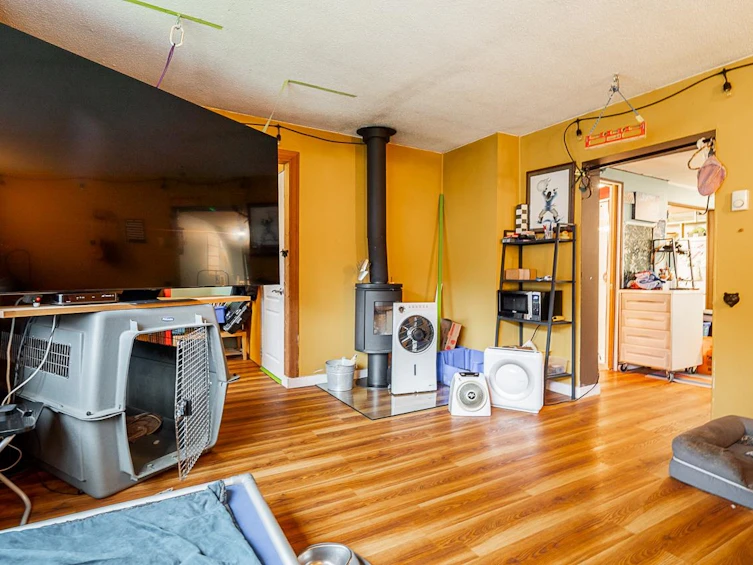 37956 Fourth Avenue, Squamish, BC, V8B 0P7 - 5