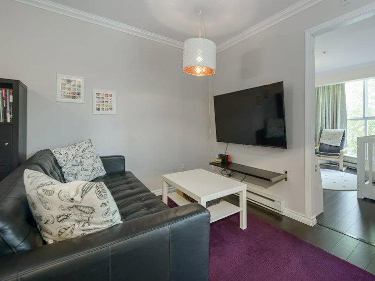 302-1688 East 8th Avenue, Vancouver, BC, V5N 1T5 - 9