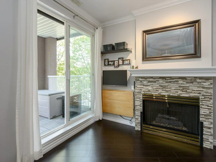 302-1688 East 8th Avenue, Vancouver, BC, V5N 1T5 - 11