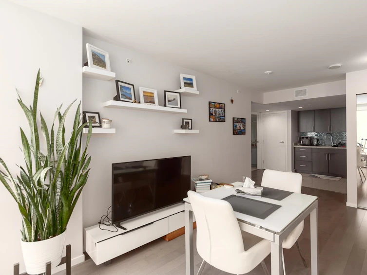 809-1887 Crowe Street, Vancouver, BC, V5Y 0B4 - 4
