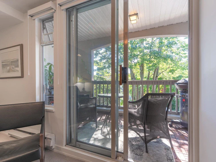 305-1989 West 1st Avenue, Vancouver, BC, V6J 1G7 - 23