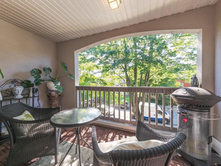 305-1989 West 1st Avenue, Vancouver, BC, V6J 1G7 - 24