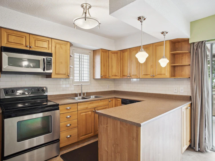 2425 Trinity Street, Vancouver, BC, V5K 1C9 - 14