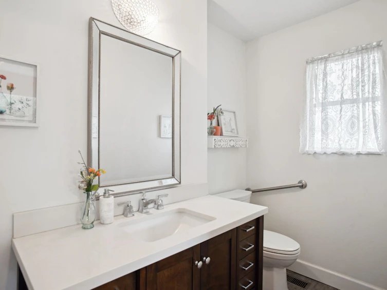2425 Trinity Street, Vancouver, BC, V5K 1C9 - 19
