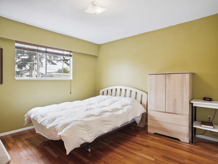 2425 Trinity Street, Vancouver, BC, V5K 1C9 - 20